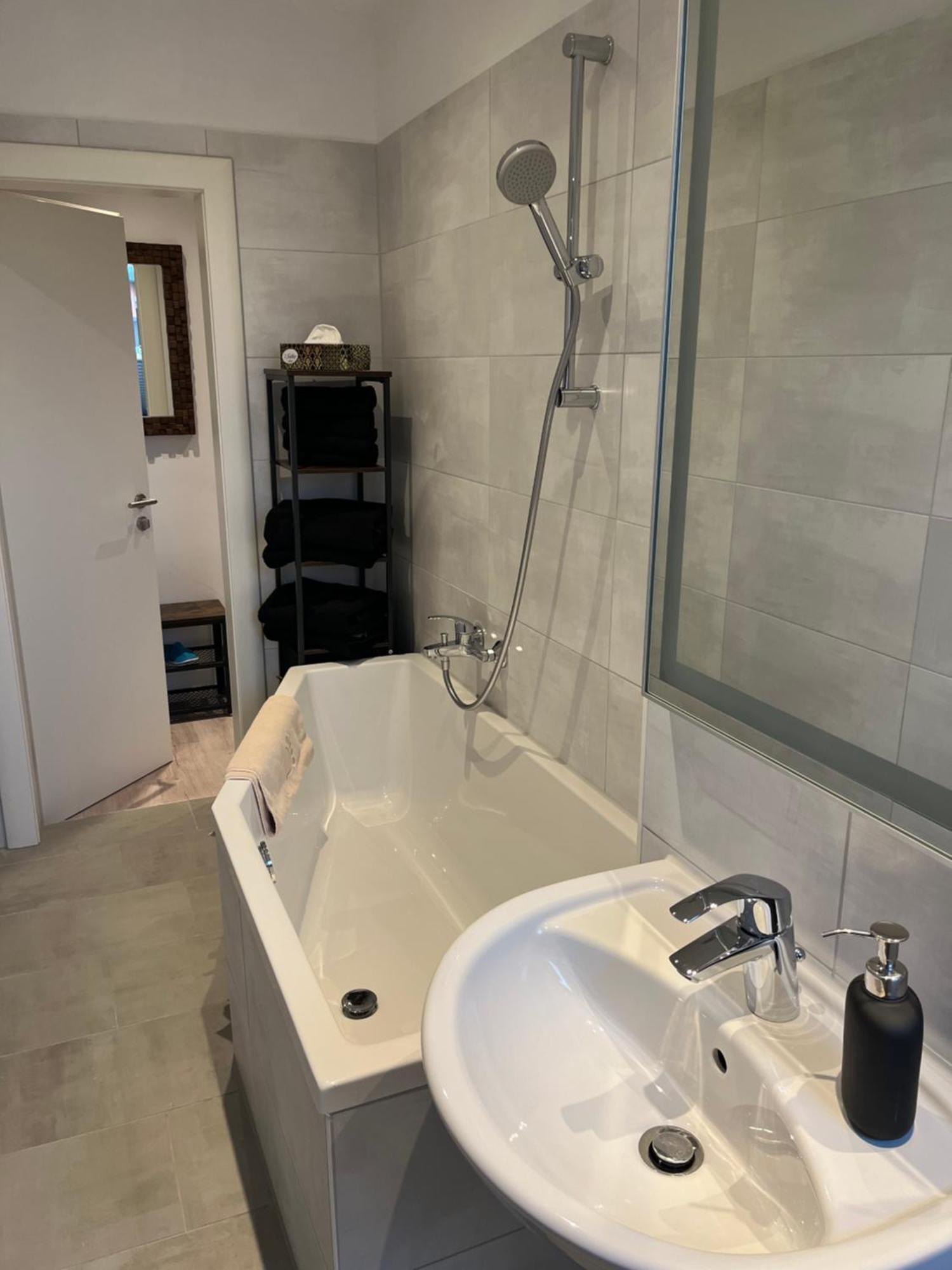 Appartement Zwischen Messe Und Innenstadt Leipzig Dış mekan fotoğraf